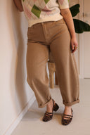 Ellie Beige Barrel Jeans
